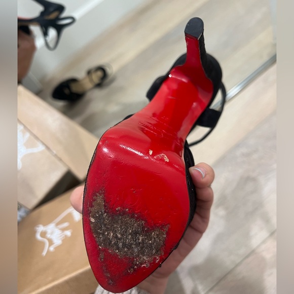 Christian Louboutin Ionescadiva 150 VEAU VELOURS in Black - Picture 13 of 14